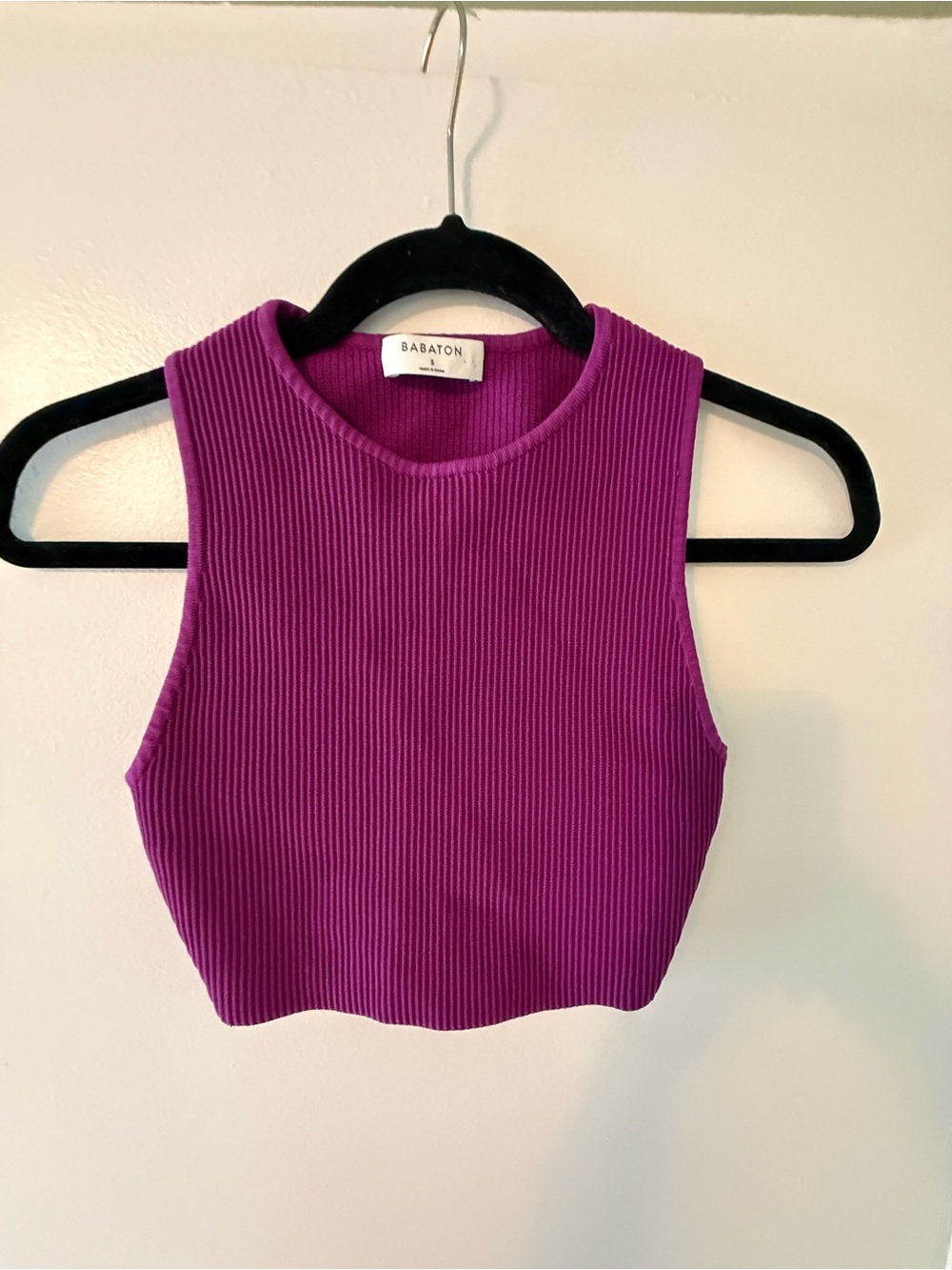 Babaton Magenta Ribbed Cropped Tank